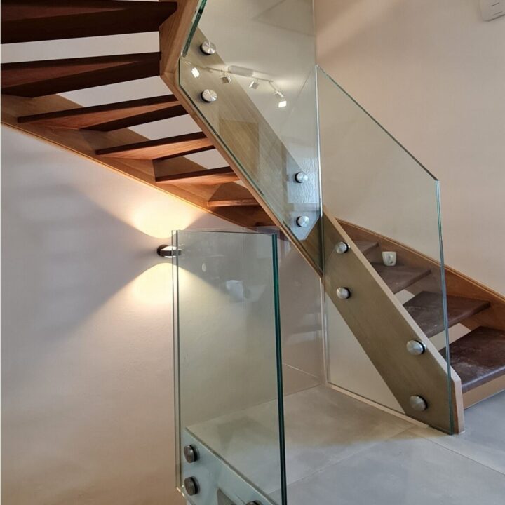 Glasgeländerinnenbereich